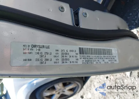 2009 Dodge Journey Sxt z USA, uszkodzony, nr VIN 3D4GG57V29T153779